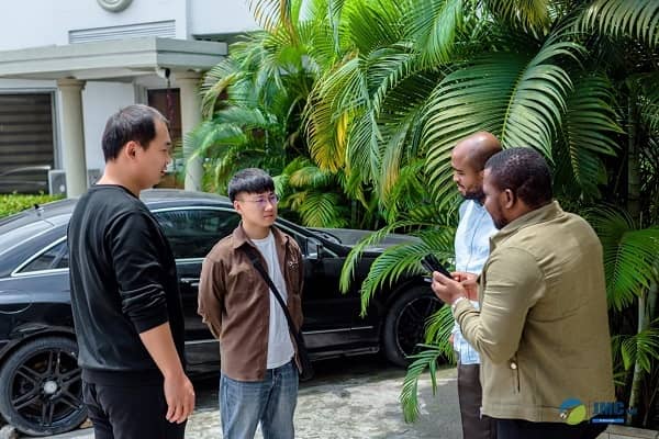 Two engineers arrived in Congo to assist customer in installation and commissioning_2